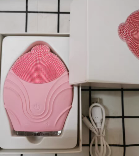 包邮金稻洗脸仪，只用过几次，电容量也挺好，...