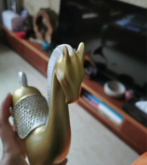 转卖北欧创意家居客厅酒柜装饰品玄关电视柜树...