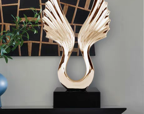 转卖客厅软装饰品摆件欧式玄关电视柜雕塑艺术...