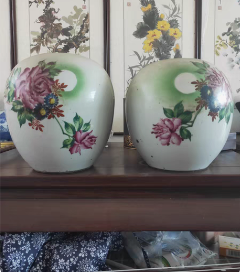 景德镇精品瓷器，矿物彩。发色鲜艳。收藏佳品...