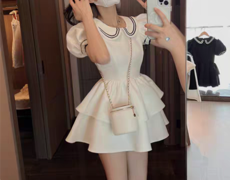 转卖IN MIMIFACE 性感泡泡袖连衣...