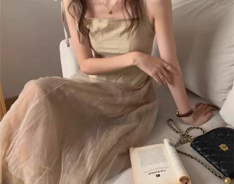 转卖【折扣专区 不退换】 设计师网纱蓬蓬吊...