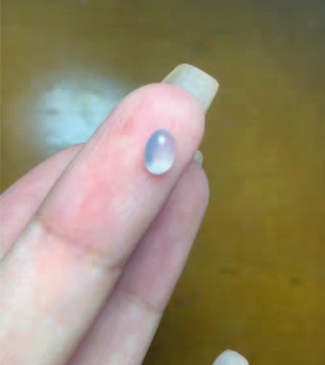 翡翠蛋面 一枚小刚蛋 价格实惠 尺寸不大后...