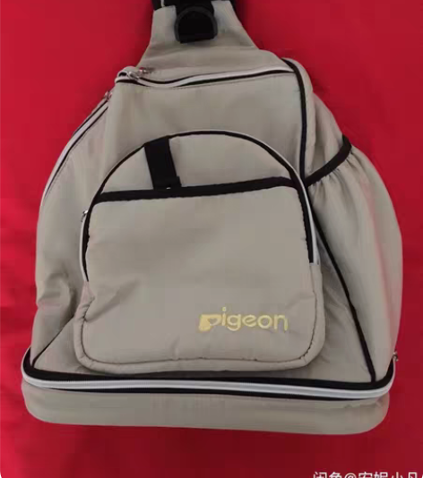 包邮贝亲妈咪包 全新贝亲妈咪包，可单肩背，...