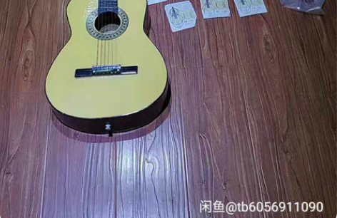 包邮吉他,8成新,闲置便宜出,附带琴弦10...