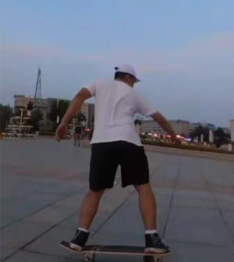 陆冲滑板教学开课啦 再有陆冲的陪伴，让夏季...