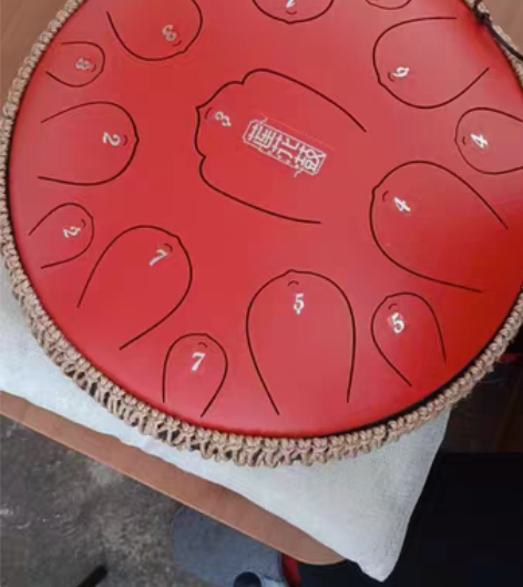 包邮华属牌空灵鼓 买回来没敲几次，几乎全新...