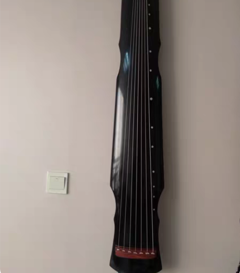 包邮一张纯生漆老杉木琴，手感音色都不错，推...