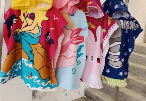 包邮【清理仓库】全新的浴巾斗篷，迪士尼图案...