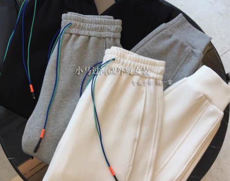 转卖好穿の运动裤~人手一条~墙裂推荐！松紧...