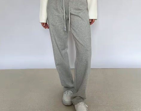 转卖aolol定制加绒款卫裤系绳高腰显瘦直...