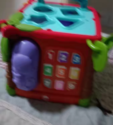 费雪六面体  很新，娃不喜欢玩  限重庆九...