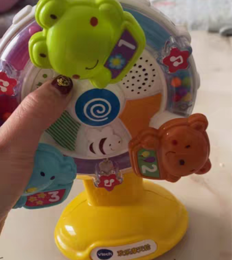 伟易达欢乐摩天轮餐桌玩具新旧如图，带吸盘，...