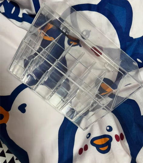 18格口红收纳盒 几乎全新 10元自提～ ...