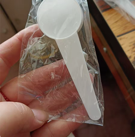 以前开店用的量勺，还有30多个，便宜出售给...