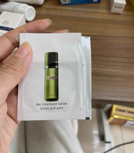 Lamer海蓝之谜修护精粹水 正装送的,适...