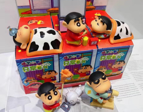 新款蜡笔小新手办盲盒卡通动漫手办盲盒公仔摆...