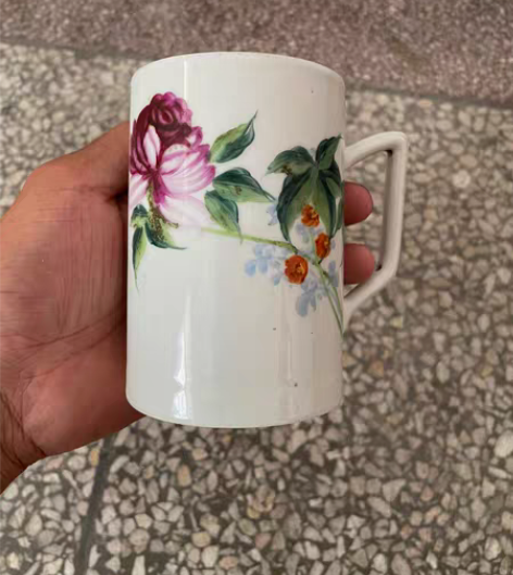 包邮五十年代一束莲手绘杯一个，品相还不错，...
