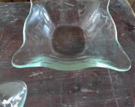 包邮两个琉璃玻璃小碟子 实物拍摄，所得所见...