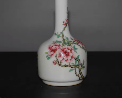 包邮清代手绘粉彩花卉摇铃瓶青花六字官窑款釉...