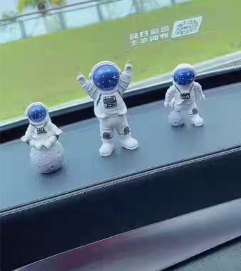 包邮【礼盒装清仓亏本包邮】宇航员小摆件 宇...