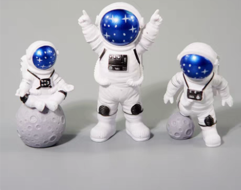 包邮宇航员摆件模型小太空人车载家居客厅桌面...