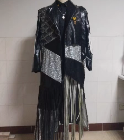 包邮服装设计成衣一套，含制作过程图，草图，...