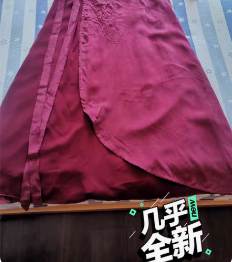 包邮四时三味铜氨丝拼接锦丝绉刺绣半身裙设计...