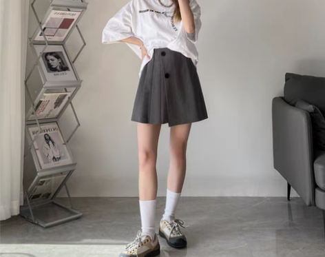 转卖百褶裙a字半身裙女夏天高腰小个子西装大...