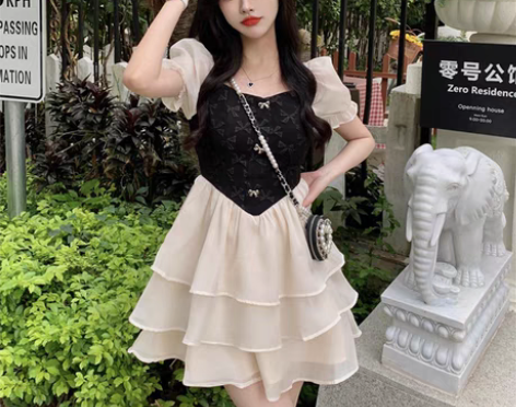 转卖公主风蛋糕裙女夏季2022新款泡泡袖收...