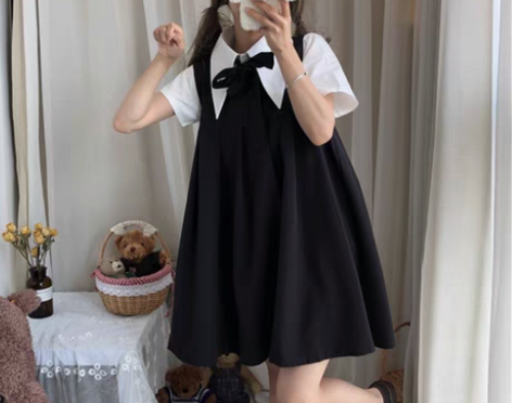 日系软妹学院风JK蝴蝶结系带黑色百褶背带裙...