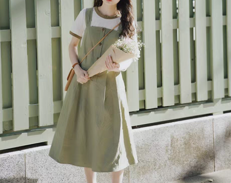 转卖芒如水 芒岁 日系学院风学生裙子吊带小...