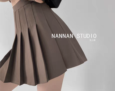 转卖美式学院风咖啡色辣妹百褶裙女春秋显瘦高...