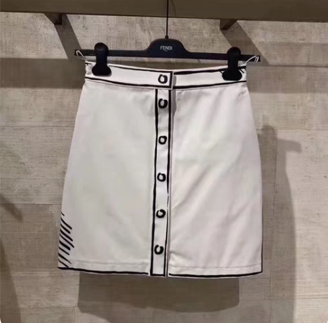 包邮【FENDI限定款手绘短裙】 FEND...