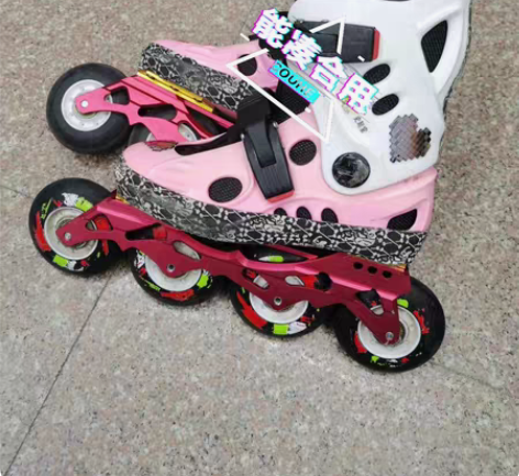 乐滑硬壳鞋！能当轮滑球入门鞋，也能当小轮转...