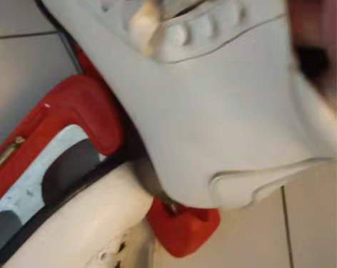 包邮黑龙正品儿童花样滑冰刀鞋，32码，这个...