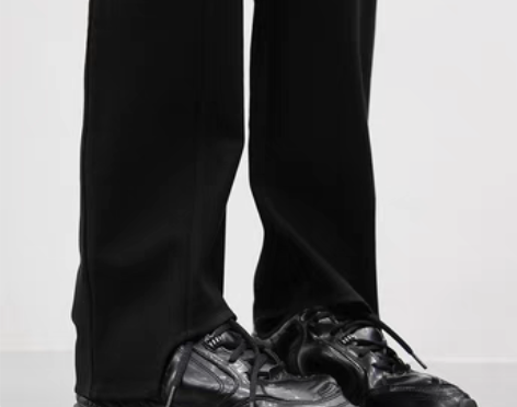 转卖美伢FUZZYKON 秋冬厚实黑色半拉...