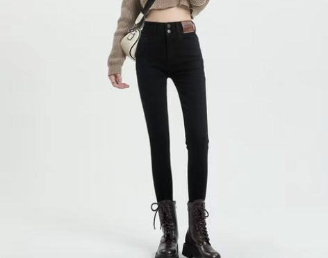 转卖依水涟品牌加绒牛仔裤女铅笔裤高腰显瘦2...