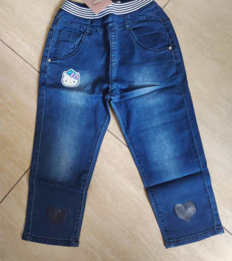 包邮全新HelloKitty女童七分牛仔裤...