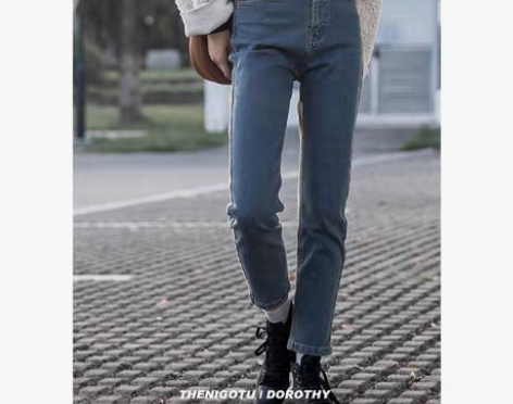 转卖DOROTHY丨复古小直筒棉弹显瘦牛仔...