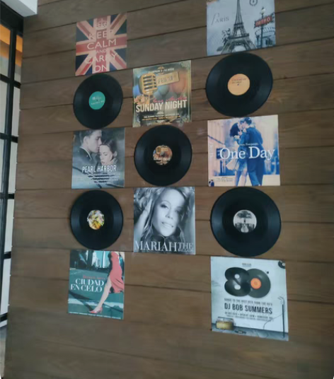 梁咏琪 Kiss 唱片宣传广告彩页 港版原...