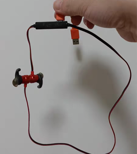 转卖JBL T280BT蓝牙耳机 ，脖挂式...