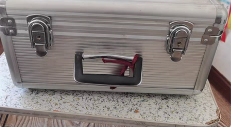 包邮工具箱 尺寸36x35x17cm 哈尔...