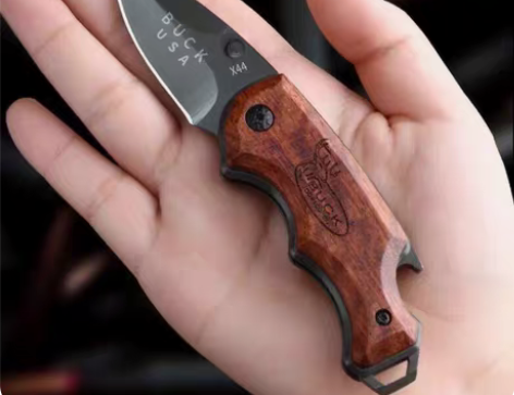 包邮低价包邮 户外折叠小刀随身锋利军刀军工...