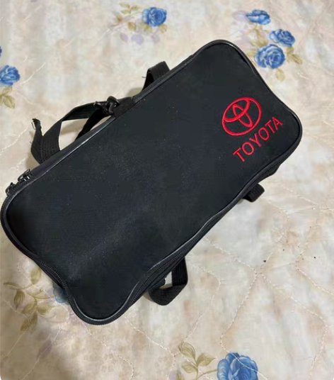 包邮丰田塞纳原厂工具包，全新未用，随车工具...