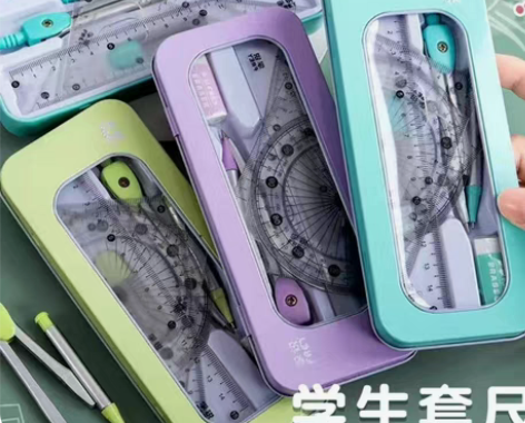 尺子，三角板，以前学制图买的，质量很好，差...