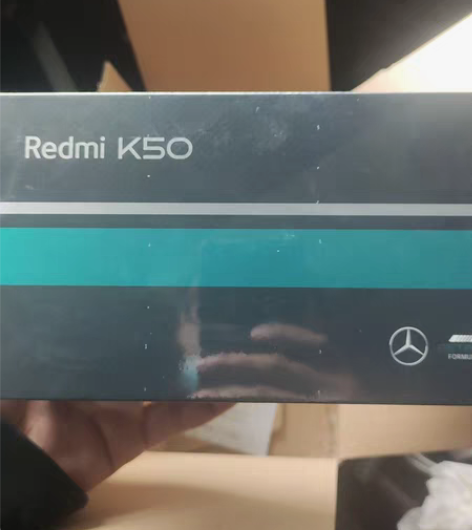 出售小米手机，型号是红米k50电竞冠军版带...
