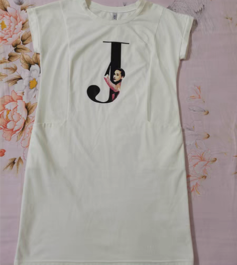 朝花夕拾休闲米色连衣裙 不皱不缩水 包邮不...