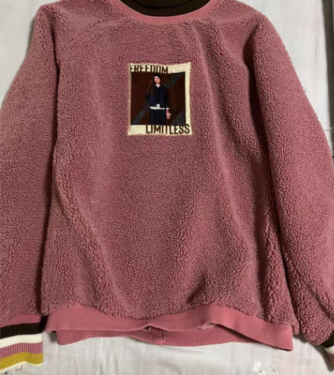 包邮朝花夕拾入手的，羊羔毛卫衣，湖南15度...