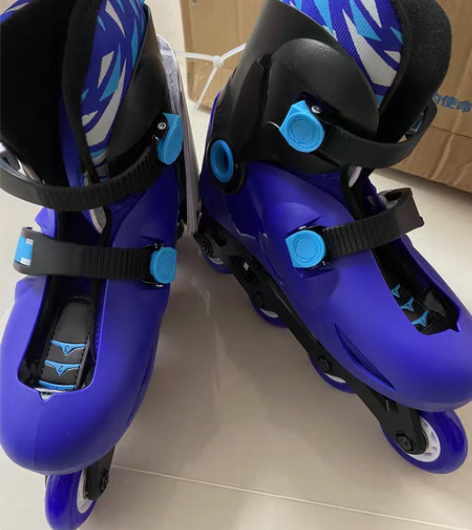 转卖迪卡侬轮滑鞋儿童初学者男童女童小溜冰鞋...